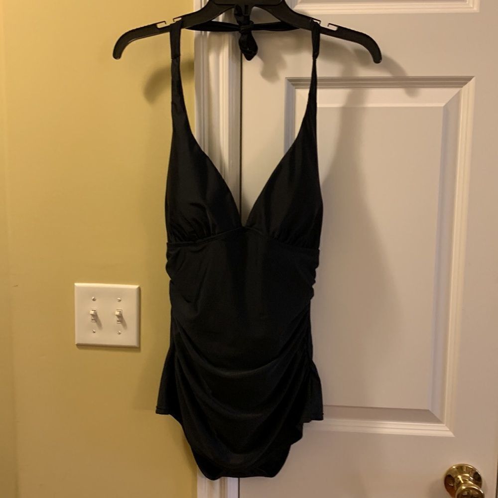 Hilor One piece Size 10 black swimsuit with fully skirted ruched overlay